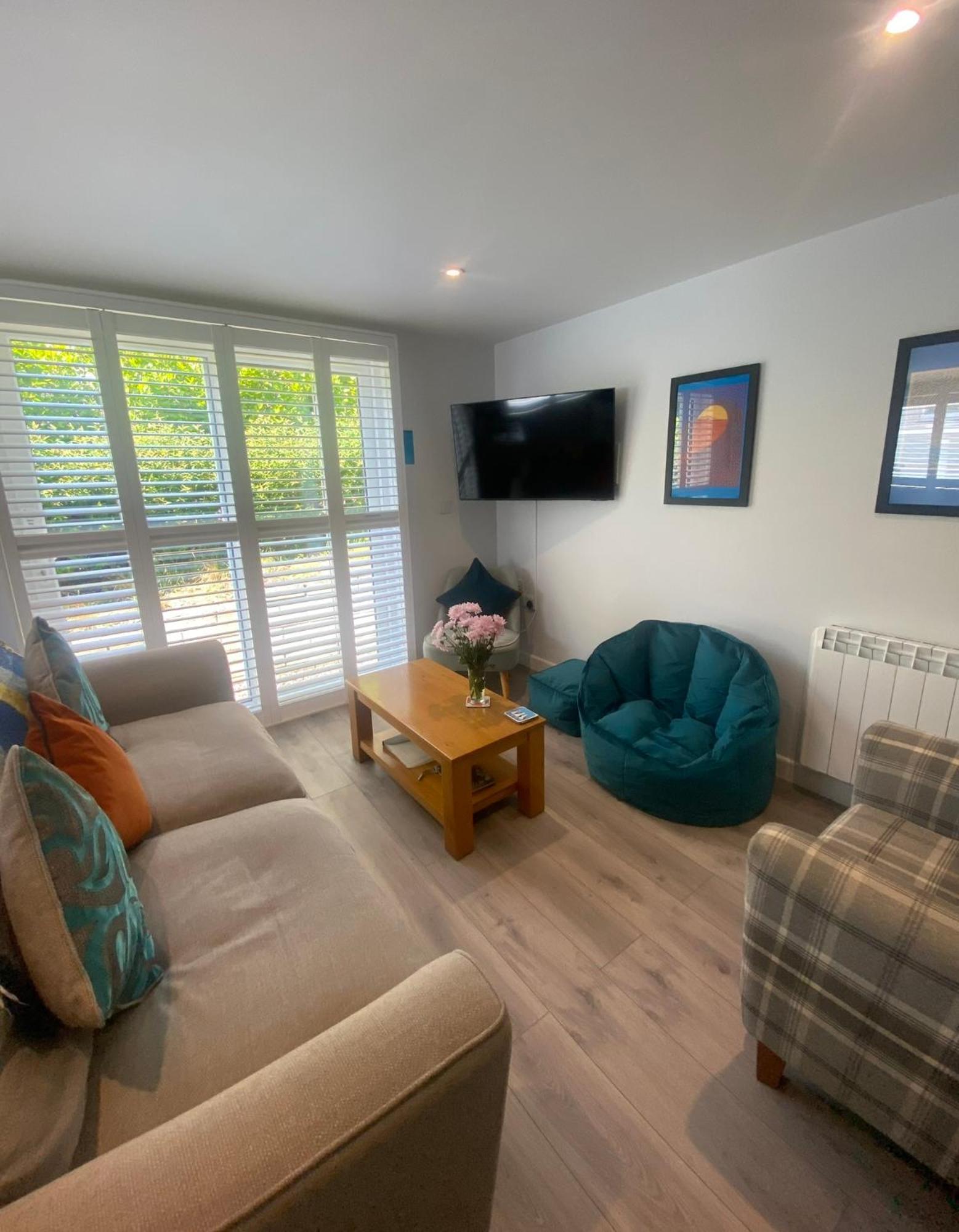 Mawgan Porth Apartments Exterior foto